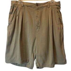 Tommy Bahama Men’s 100% Silk Khaki Shorts Size 34